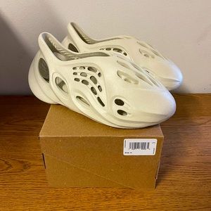 🚨foam runners 🚨